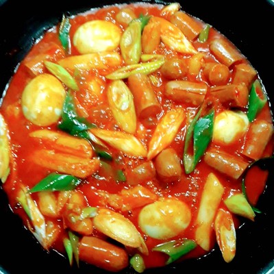 วิธีทำ tteokbokki ( spicy rice cake ) ต๊อกบกกี