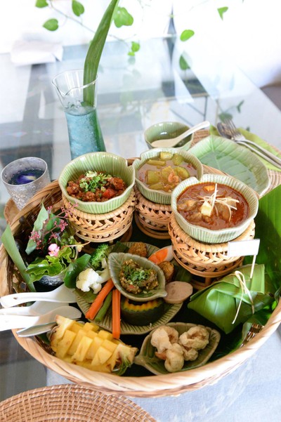 มินิเซตขันโตก
