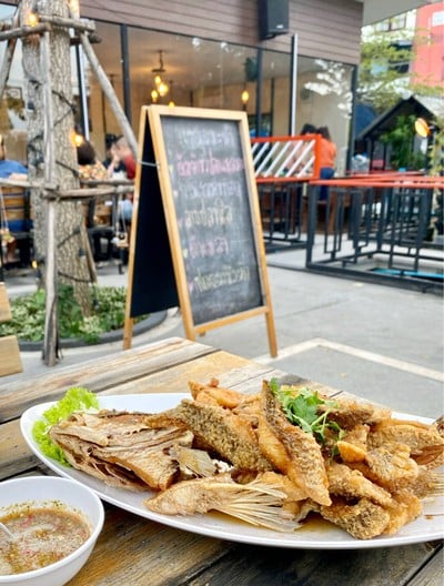 ปลาทอดน้ำปลา