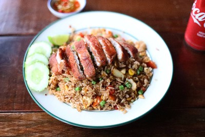 Bloom Cafe And Hostel Lipe (บลูมคาเฟ่แอนด์โฮสเทล) Bloom Cafe And Hostel Lipe (บลูมคาเฟ่แอนด์โฮสเทล)