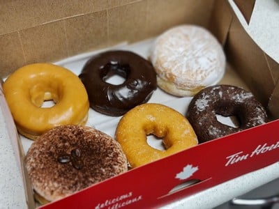 เมนูของร้าน Tim Hortons สามย่าน มิตรทาวน์