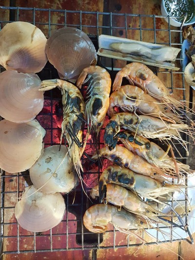 อาหาร หรือ เครื่องดื่ม