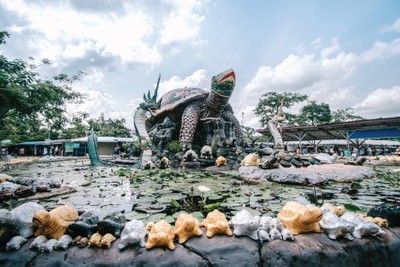 10 Locations in SAKON NAKHON จังหวัดสกลนคร