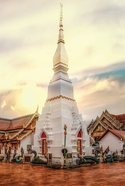 10 Locations in SAKON NAKHON จังหวัดสกลนคร
