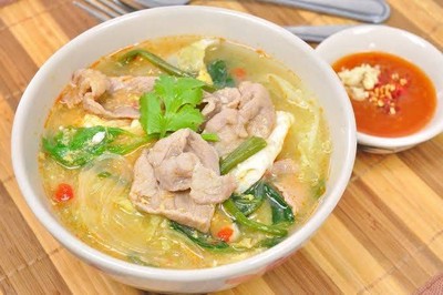 สุกี้น้ำหมู