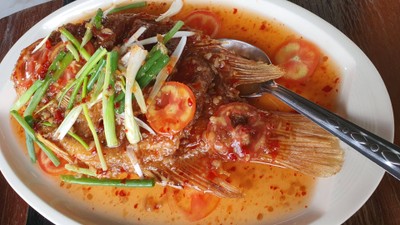 อาหาร หรือ เครื่องดื่ม
