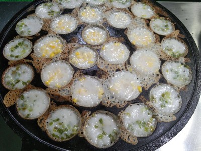 ขนมครกต้นหอม,ข้าวโพด