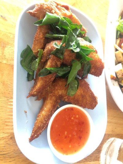 ไก่ทอดสมุนไพร