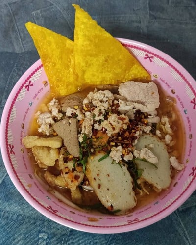 เตี๋ยวหมูต้มยำ