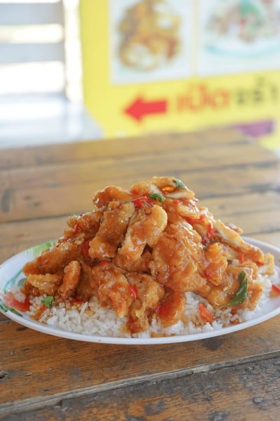 ครัวคุณกี้ ไก่กรอบภูเขาไฟ