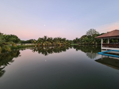 บริเวณโดยรอบ