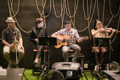 บรรยากาศ สารบัญ (Saraban)