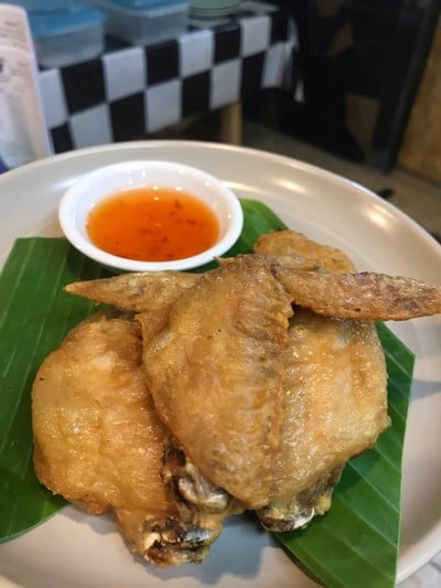 ปีกไก่ทอด ชุดเล็ก