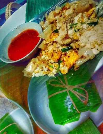ก๋วยเตี๋ยวคั่วไก่