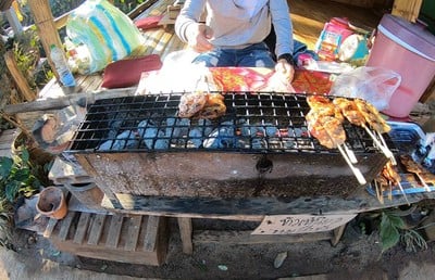 หมูปิ้ง