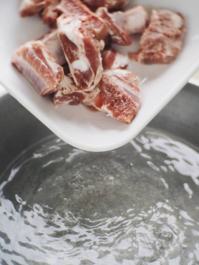 วิธีทำ ต้มจืดผักกาดดองกระดูกอ่อน 