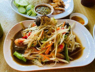 เมนูของร้าน สวนลุงแดง มะพร้าวน้ำหอม
