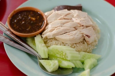 เมนูของร้าน ข้าวมันไก่ศรีวัย ( ข้างโรงแรมสีหราช )