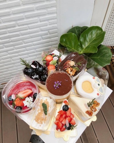 Come Escape Cafe Come escape cafe