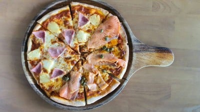 เมนูของร้าน Pee Neung Coffee House