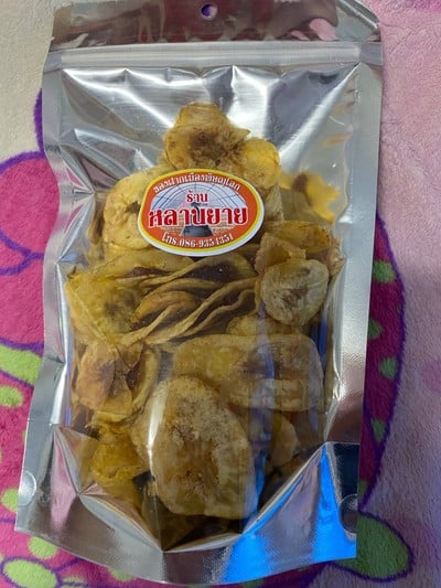 กล้วยไส้สับปะรด