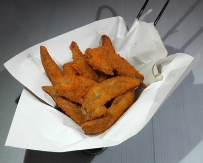 เมนูของร้าน ChicChik ไก่ทอดซอสเกาหลี