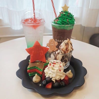 Little Baker Cafe and Studio จอมพล