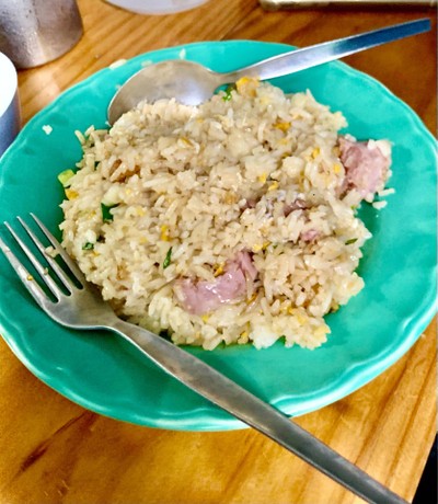 ข้าวผัดเเหนม