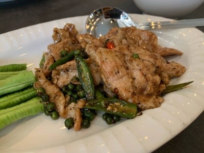 หมูคลุกฝุ่น เล็ก