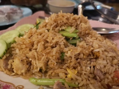 ข้าวผัดรถไฟ