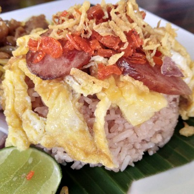 ข้าวคลุกกะปิ