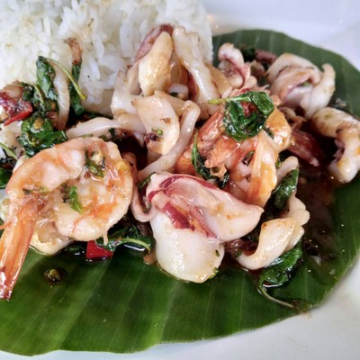 ข้าวกระเพราทะเล