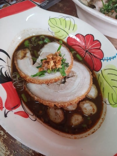 เมนูของร้าน ก๋วยเตี๋ยวเรือ เจ้าสัว อ่อนนุช อ่อนนุช