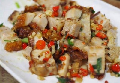 .หมูกรอบอบพริกเกลือ