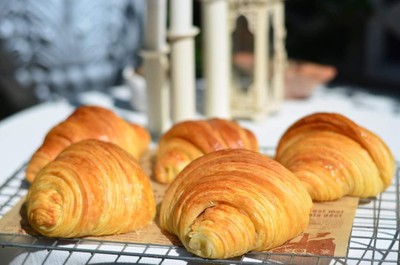Classic Croissant