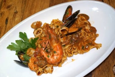 Luca Cinì - A Wine Story