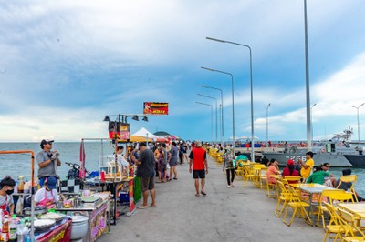 บรรยากาศ สะพานปลาหัวหิน