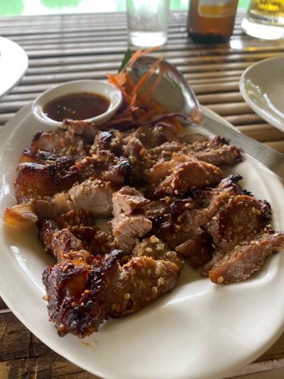 คอหมูย่าง