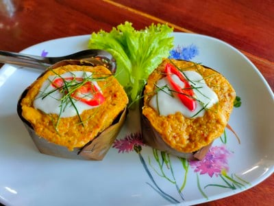 ห่อหมกปลาช่อนผักหวาน