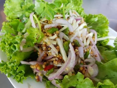 ยำไข่แมงดา