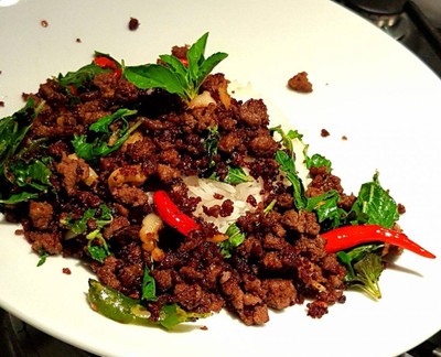 กระเพราเนื้อ บด+น้ำซุป