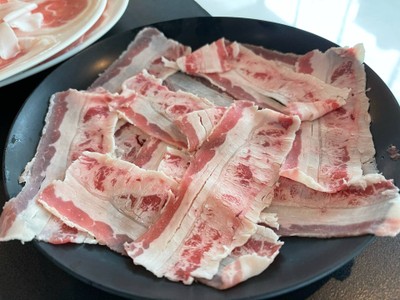 เนื้อนำเข้า