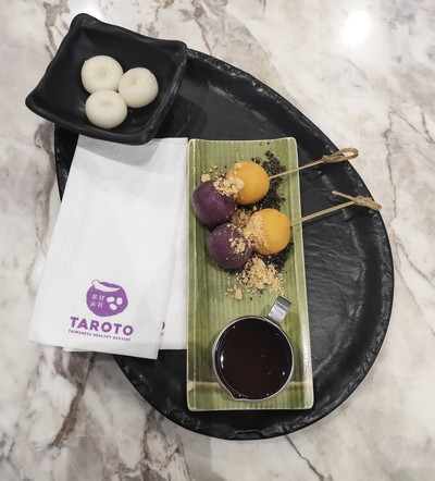 ดังโงะสองสี 🍡