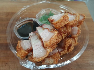 หมูกรอบชุดใหญ่