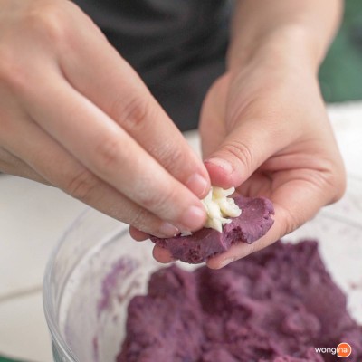 วิธีทำ มันม่วงไข่เต่าชีสบอล