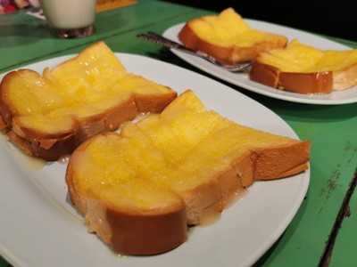 ฟองนม