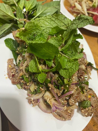 น้ำตกหมู
