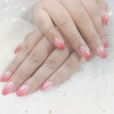 ออมเบรสวยๆ กับกริตเตอร์​แดงเบาๆ