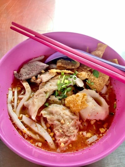 ก๋วยเตี๋ยวหมูต้มยำ ธรรมดา
