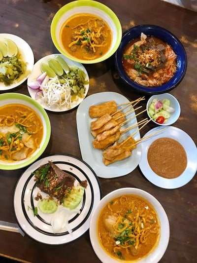 ข้าวซอยลำดวน ฟ้าฮ่าม สาขา 2 ข่วงสิงห์